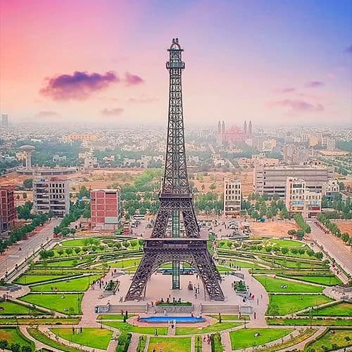 Eiffel ,Tower Replica