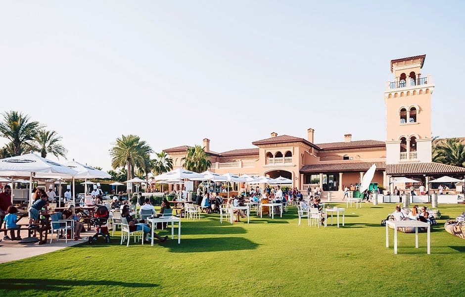 F&B Village (restaurants and cafes)